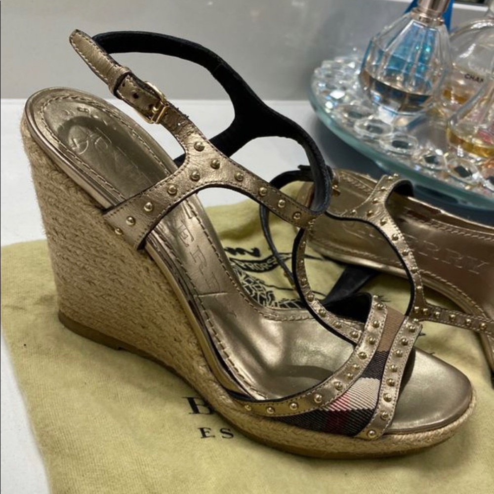 Burberry Wedges - Picture 3 of 4